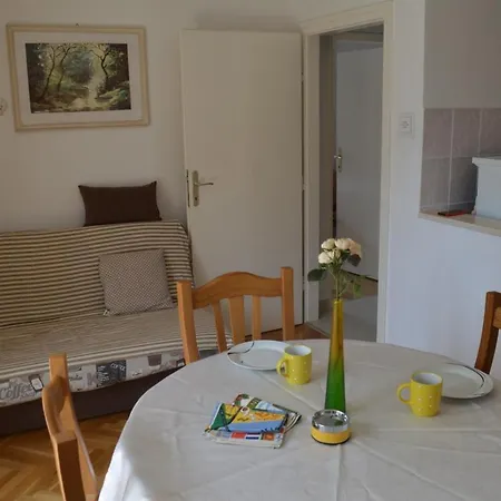 Dane Apartman Makarska