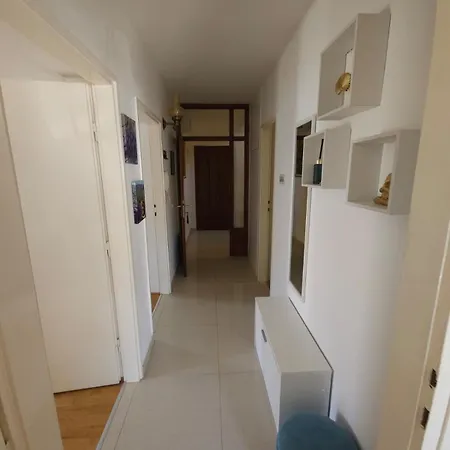 Dane Apartmán *